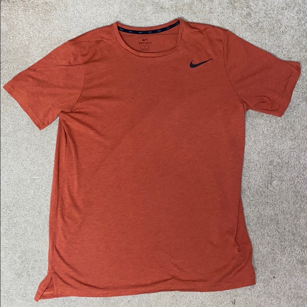 Nike Dri-Fit Men’s XL Shirt